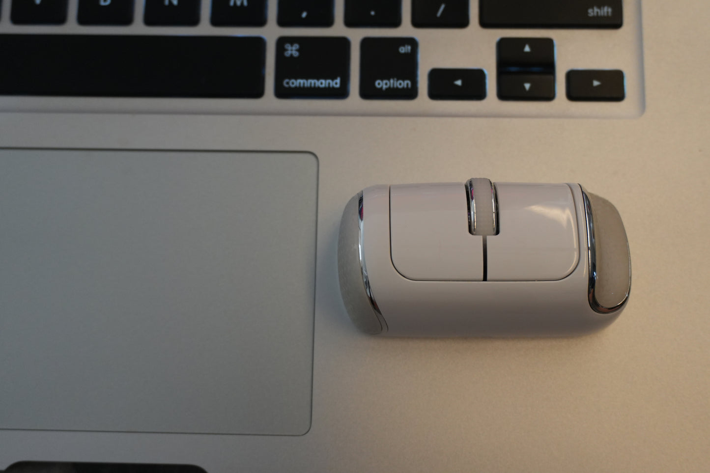 NanoFlow i2 Air-The Smallest Horizontal Mouse